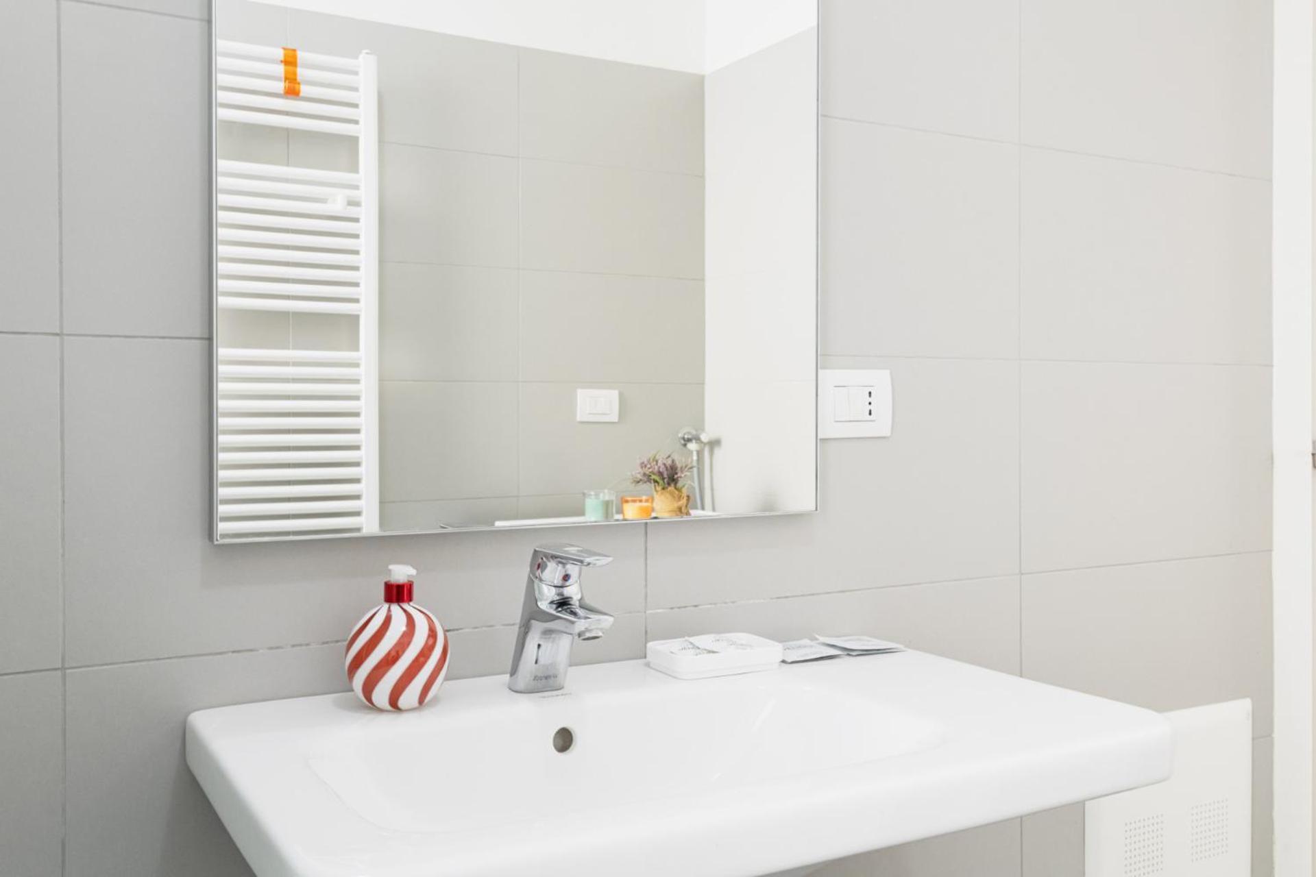 Easylife - Stile E Comfort Sui Navigli Apartment มิลาน ภายนอก รูปภาพ