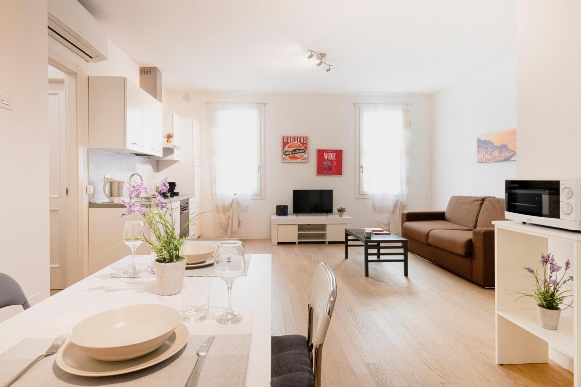 Easylife - Stile E Comfort Sui Navigli Apartment มิลาน ภายนอก รูปภาพ